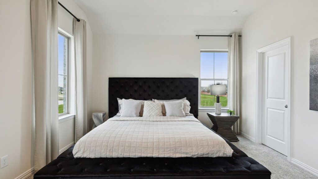 Owner's Suite in the Hansen Floorplan of a CB JENI townhome.