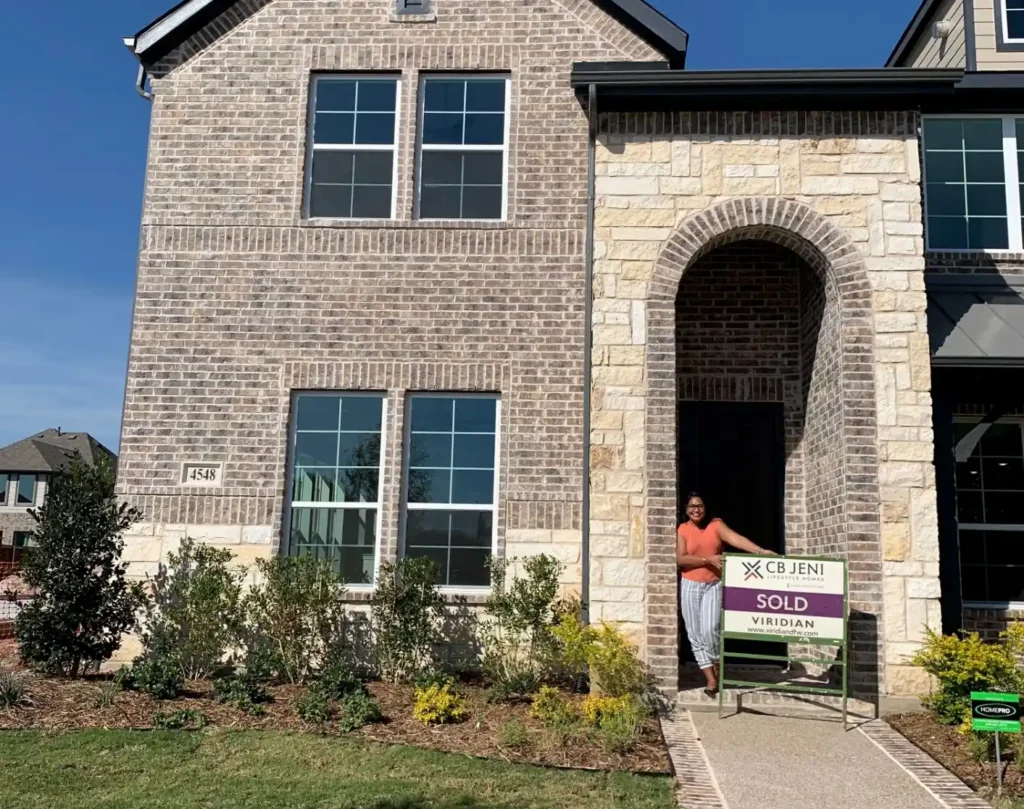 Happy homeowner of a new CB JENI home